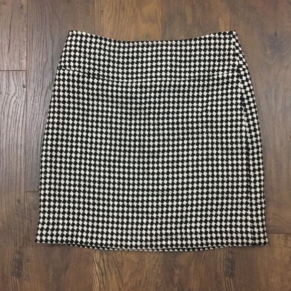Talbot’s Checkered Plaid Wool Blend Black/White Skirt - Picture 1 of 6